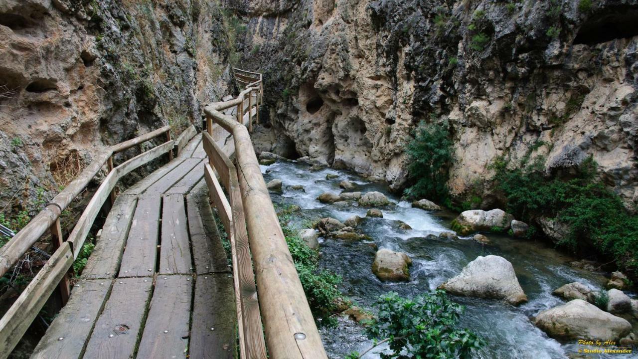 Cortes de Baza Cueva Peraltaヴィラ エクステリア 写真
