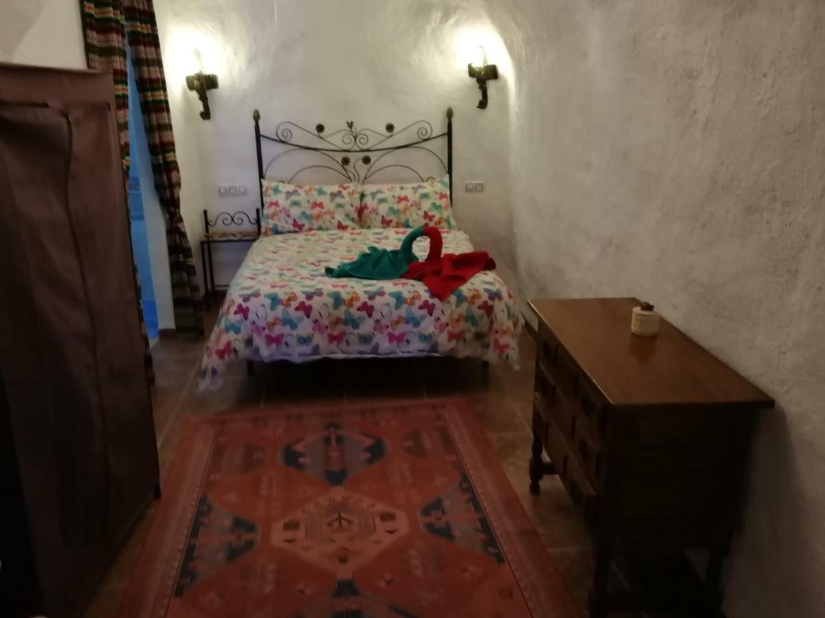 Cortes de Baza Cueva Peraltaヴィラ エクステリア 写真