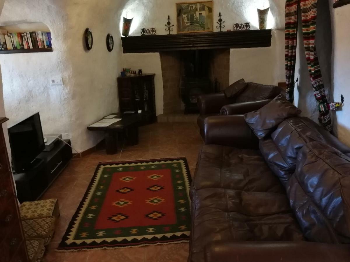 Cortes de Baza Cueva Peraltaヴィラ エクステリア 写真